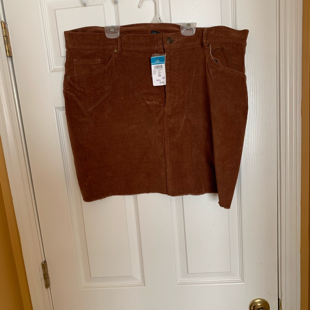 Cordoroy skirt